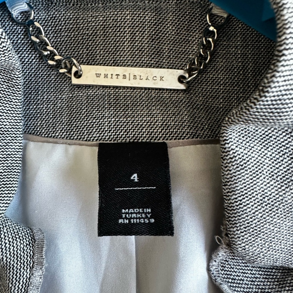 White House Black Market 3/4 sleeve Gray Ruffled Blazer - Picture 3 of 8